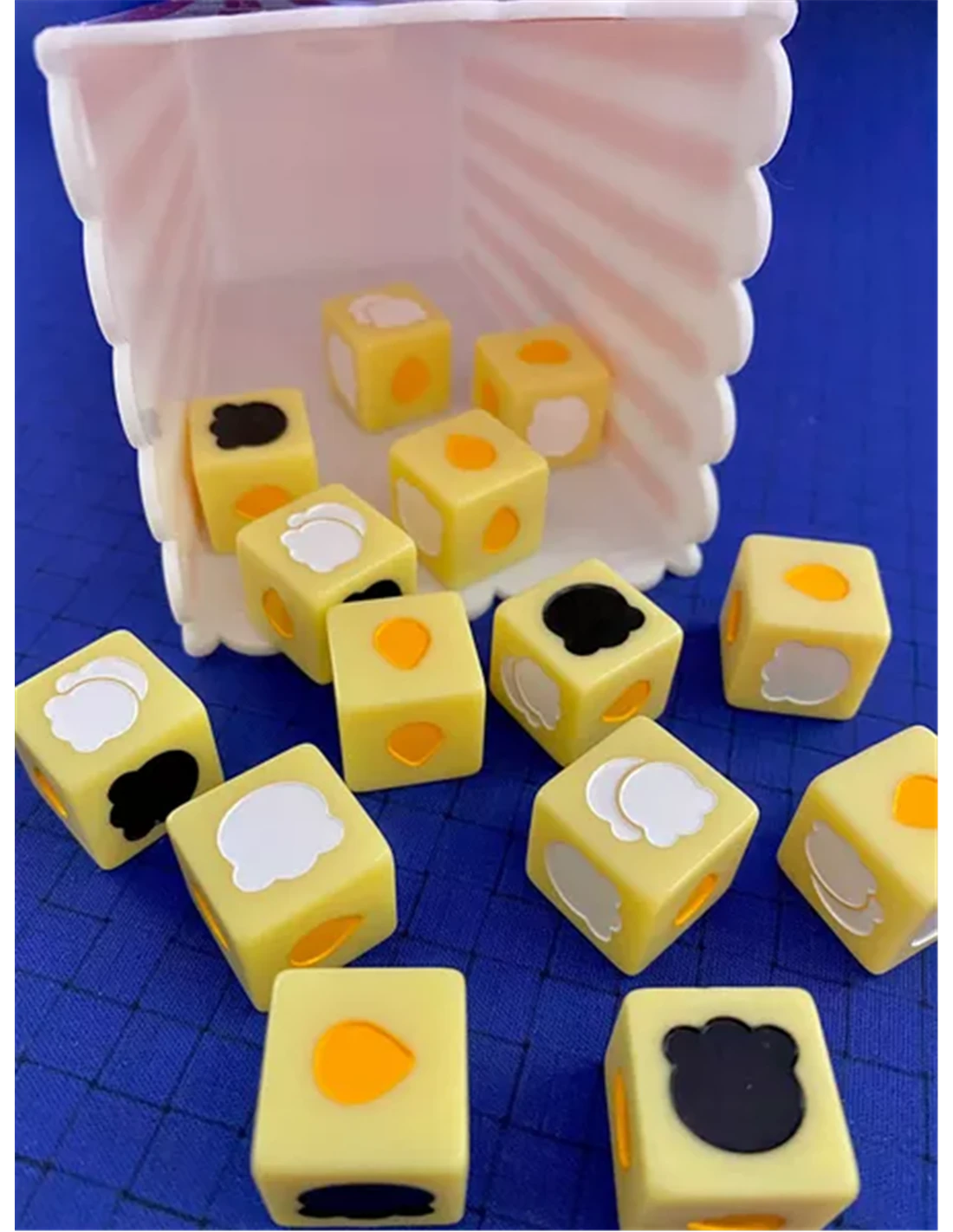 Popcorn Dice 4 Popcorn Dice - Afbeelding 2